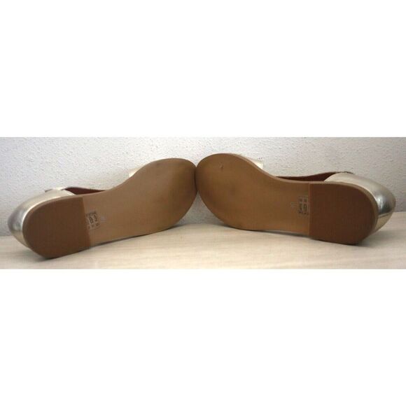 Emilie Karston Women Sz 40 US 9 Platinum Leather Soka Flat Sandals SIB - Picture 5 of 10